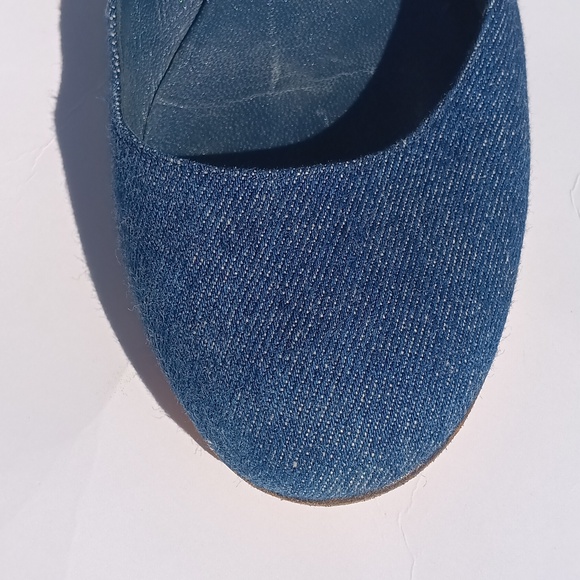 Manolo Blahnik TERE Jeans Denim Round Toe Ballet Flats Size 7 - Picture 4 of 10